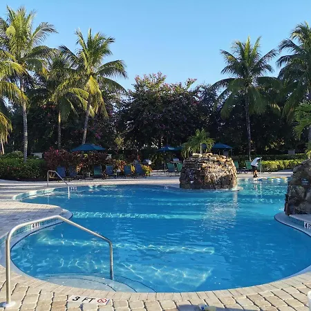 Greenlinks Luxury Villa At Lely Resort Golf - 3 Bedrooms